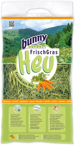 Bunny Nature Häschen Natürliches Frisches Grasheu Mit Karotte 500 GR